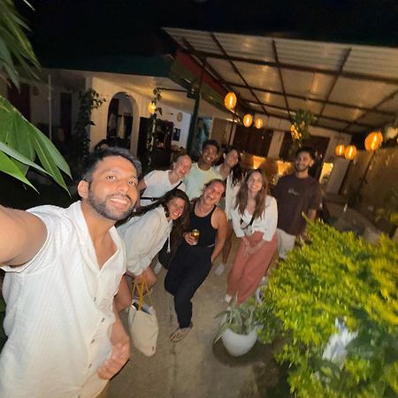Hive Ella - Hostel Εξωτερικό φωτογραφία